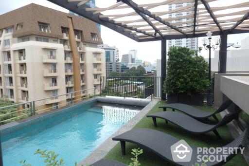 Studio Condo at The Nest Ploenchit near BTS Phloen Chit