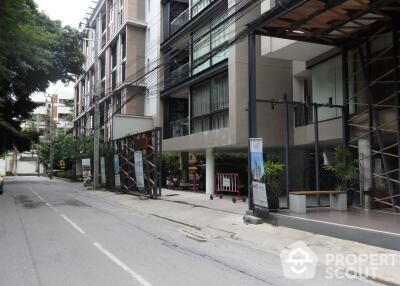 Studio Condo at The Nest Ploenchit near BTS Phloen Chit