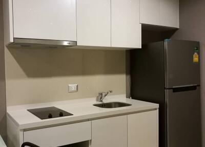 1-BR Condo at Rhythm Sukhumvit 42 near BTS Ekkamai (ID 510852)