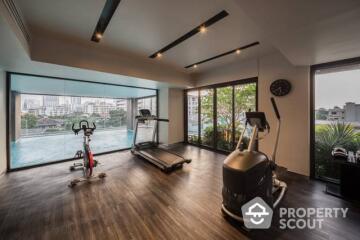 1-BR Serviced Apt. near BTS Sanam Pao (ID 422268)