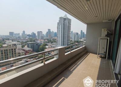 4-BR Apt. near BTS Ekkamai (ID 513195)