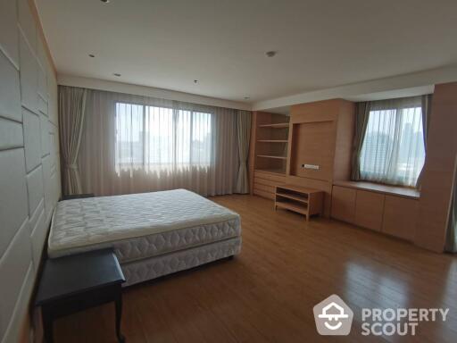 4-BR Apt. near BTS Ekkamai (ID 513195)