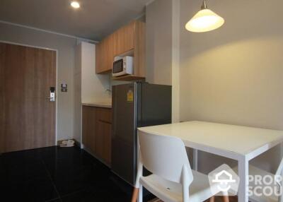 1-BR Serviced Apt. near BTS Phrom Phong