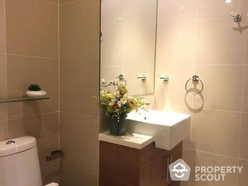 1-BR Condo at Noble Refine Prompong near BTS Phrom Phong