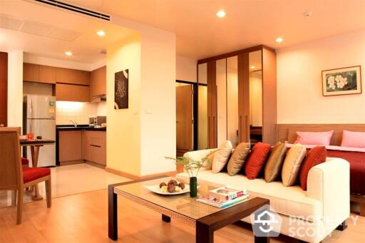 1-BR Serviced Apt. near BTS Sanam Pao (ID 422296)