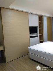 2-BR Apt. near MRT Sukhumvit