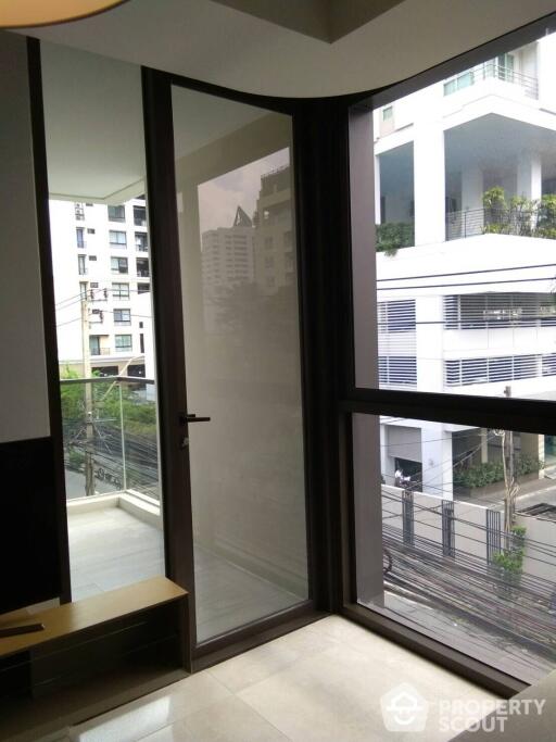 2-BR Apt. near MRT Sukhumvit