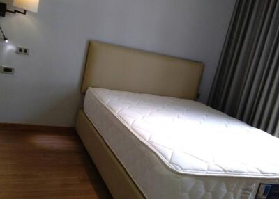 2-BR Apt. near MRT Sukhumvit