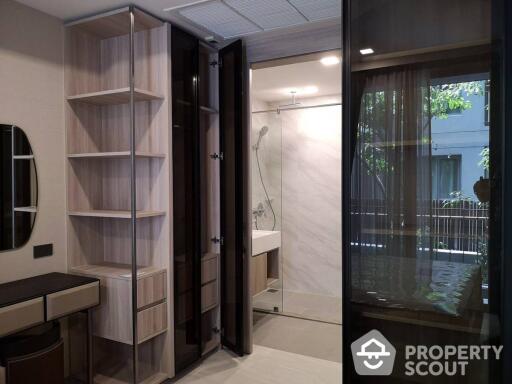 1-BR Condo near MRT Sukhumvit