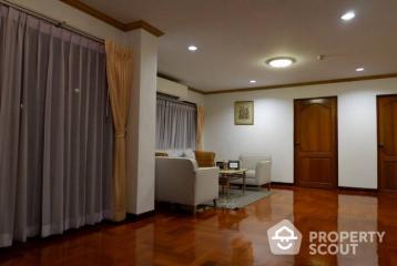 2-BR Apt. near BTS Phrom Phong