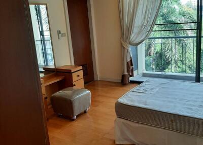 3-BR Apt. near BTS Phrom Phong