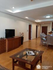 3-BR Apt. near BTS Phrom Phong