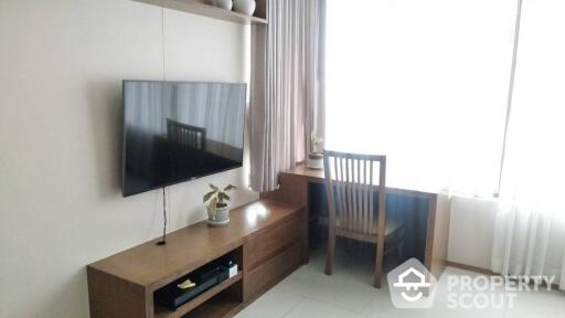 1-BR Condo at The Emporio Place near BTS Phrom Phong (ID 467617)