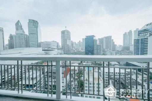 2-BR Condo near BTS Phrom Phong