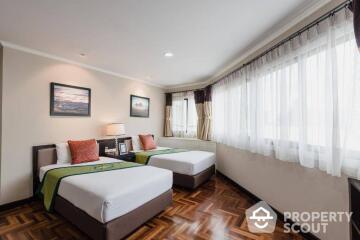 2-BR Condo near BTS Phrom Phong