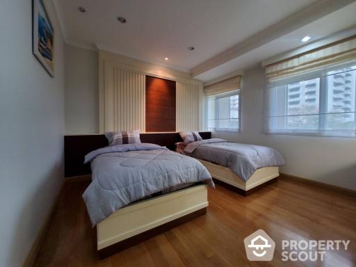 2-BR Condo at The Cadogan Private Residence near BTS Phrom Phong (ID 407945)