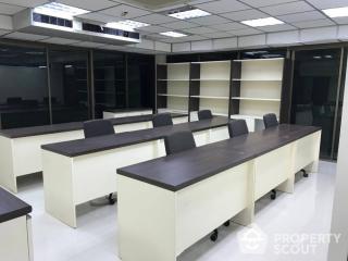 Commercial for Rent in Khlong Ton Sai (ID 545782)