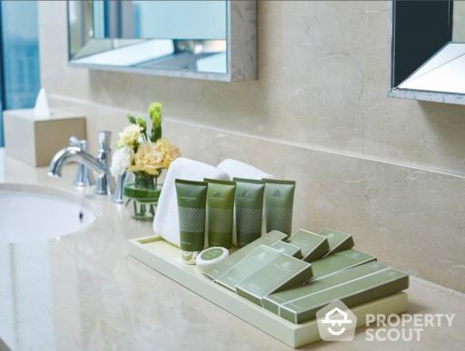 2-BR Condo at Oriental Residence near BTS Phloen Chit (ID 435769)