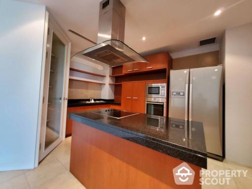 3-BR Condo at The Cadogan Private Residence near BTS Phrom Phong (ID 407940)