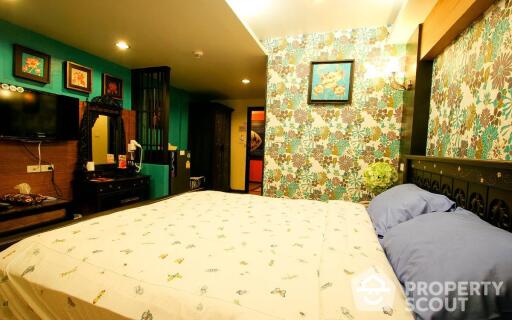 1-BR Serviced Apt. near ARL Ramkhamhaeng (ID 405603)