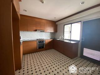 3-BR Apt. near BTS Phrom Phong (ID 405068)