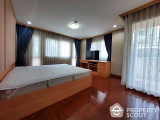 2-BR Apt. near BTS Phrom Phong (ID 405056)