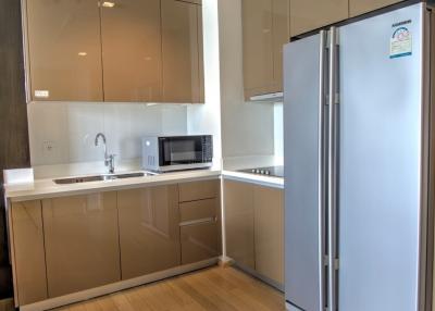 Newly full furnished 2Br, 3 minutes walking distance to BTS Thonglor
