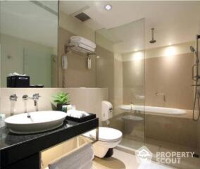 1-BR Serviced Apt. near MRT Si Lom (ID 399949)