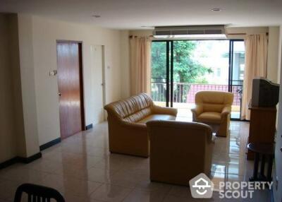 1-BR Apt. near MRT Queen Sirikit National Convention Centre (ID 399906)