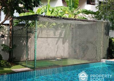 1-BR Apt. near MRT Sukhumvit