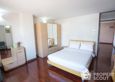 1-BR Apt. near MRT Si Lom