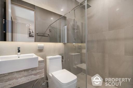 1-BR Serviced Apt. near BTS Phaya Thai