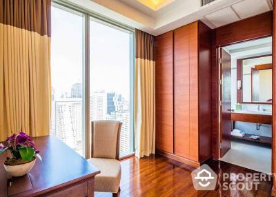 2-BR Serviced Apt. near BTS Asok