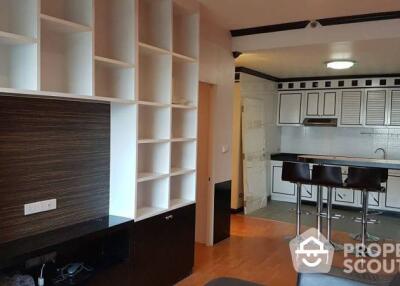 2-BR Condo at Muang Thai - Phatra Complex near MRT Sutthisan