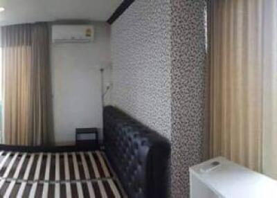 2-BR Condo at Muang Thai - Phatra Complex near MRT Sutthisan