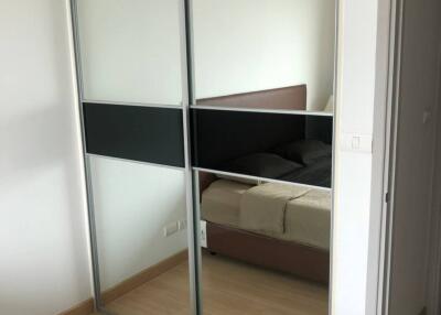 1-BR Condo at Thru Thonglor near ARL Ramkhamhaeng (ID 514716)