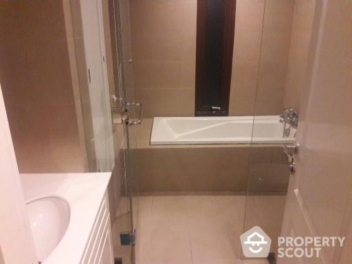 2-BR Condo at Condolette Dwell Sukhumvit 26 near BTS Phrom Phong (ID 514393)