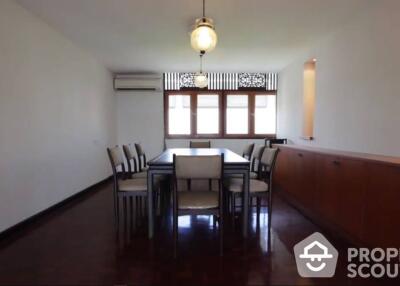 4-BR Condo near MRT Lumphini (ID 513387)