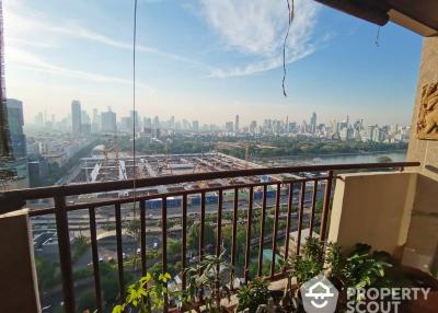 4-BR Condo at Monterey Place Sukhumvit 16 near MRT Queen Sirikit National Convention Centre (ID 512619)