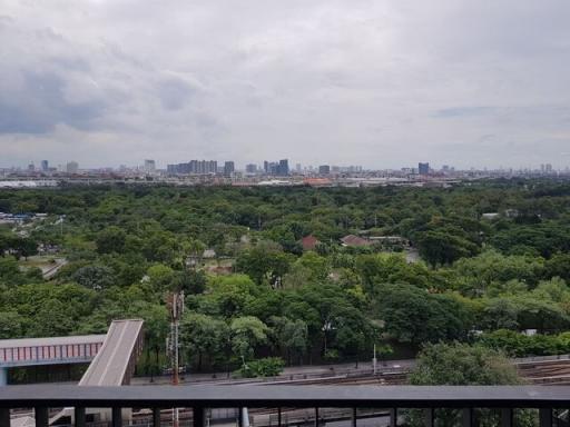 JJ parkview condo near BTS, MRT