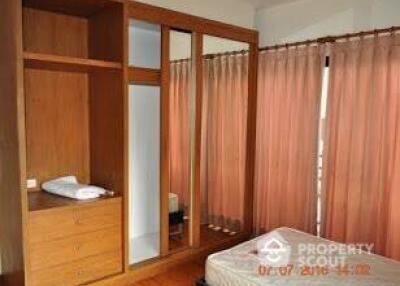 3-BR Apt. near BTS Phrom Phong (ID 511864)