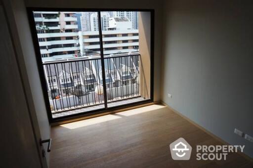 2-BR Condo at Noble Refine Prompong near BTS Phrom Phong (ID 510301)