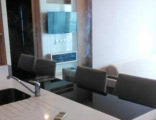 Condo only 100 m. MRT Petchaburi