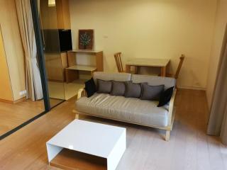 condo for rent near,nice decoration with Japanese style, BTS Phrom Phong station