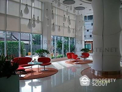 1-BR Condo at Life @ Ratchada-Huaikwang near MRT Huai Khwang (ID 509599)