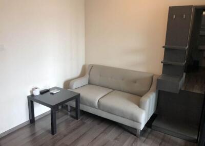 One bedroom and One bathroom features all furniture in T77