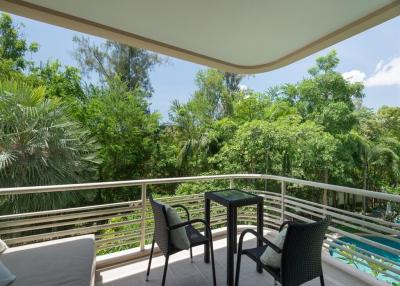 Beach-front condo, big balcony with nice pool and garden view