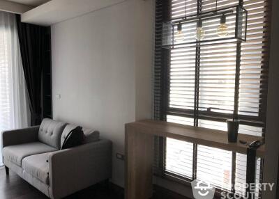 1-BR Condo at The Lumpini 24 near BTS Phrom Phong (ID 370895)