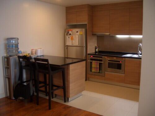 2 bedroom ,Near BTS asoke and MRT Sukhumvit.