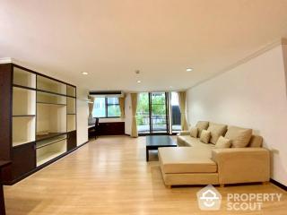 2-BR Condo at Supalai Place Sukhumvit 39 near BTS Phrom Phong